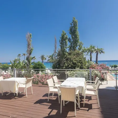 Ξενοδοχείο ιλιάδα 4*