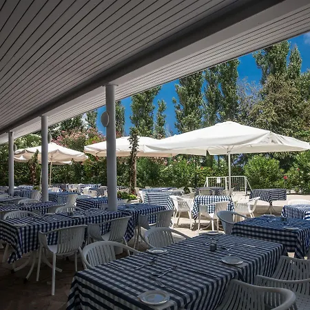 ιλιάδα Ξενοδοχείο 4*
